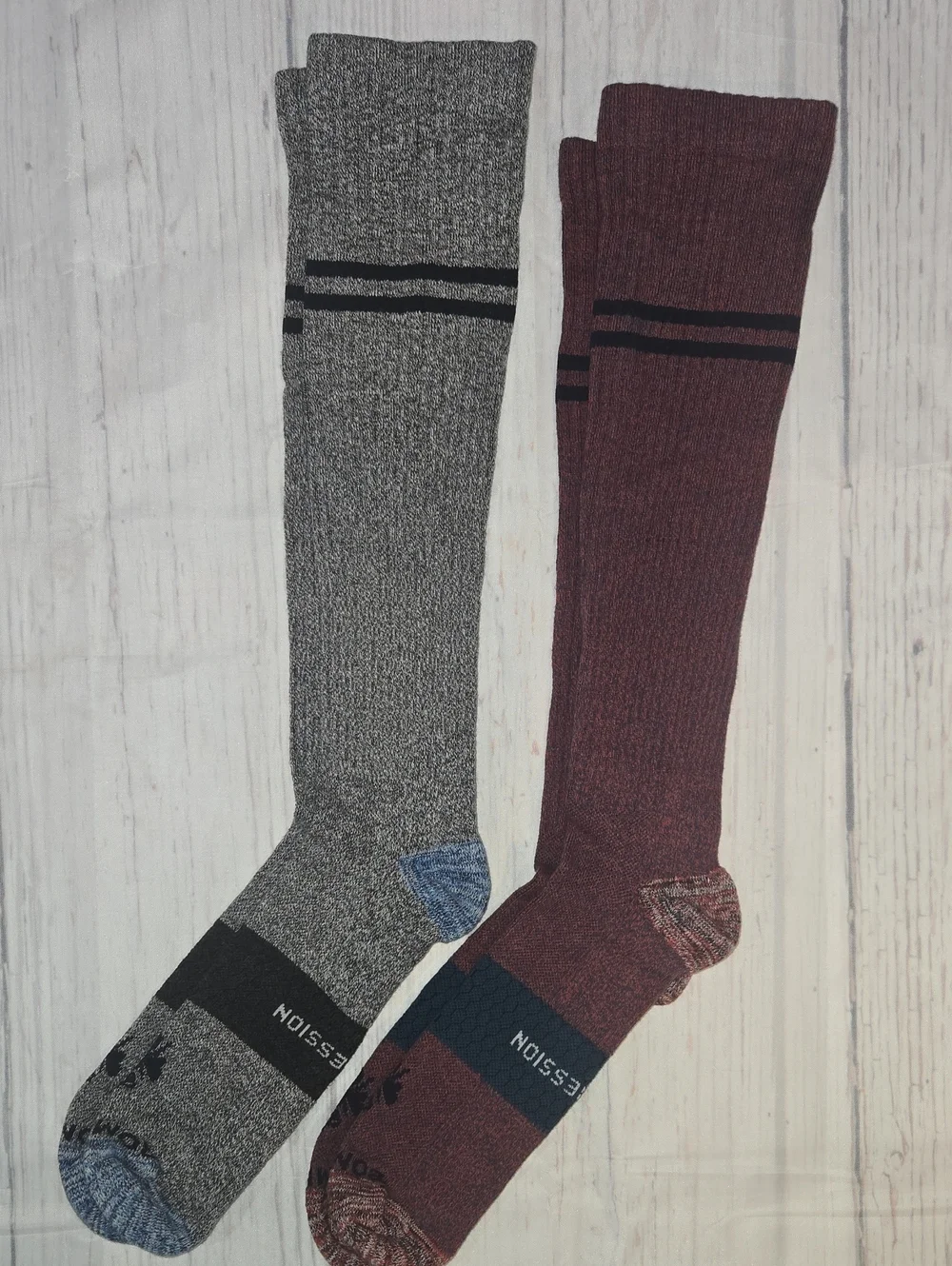 Bombas Compression Knee-High Socks XL - Gray & Burgundy